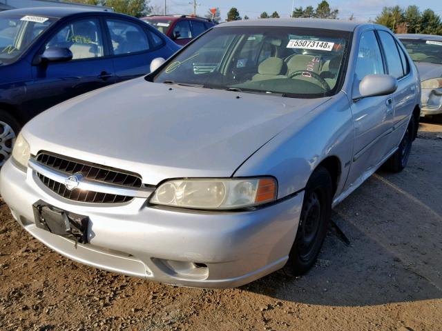 1N4DL01D01C238611 - 2001 NISSAN ALTIMA XE GRAY photo 2