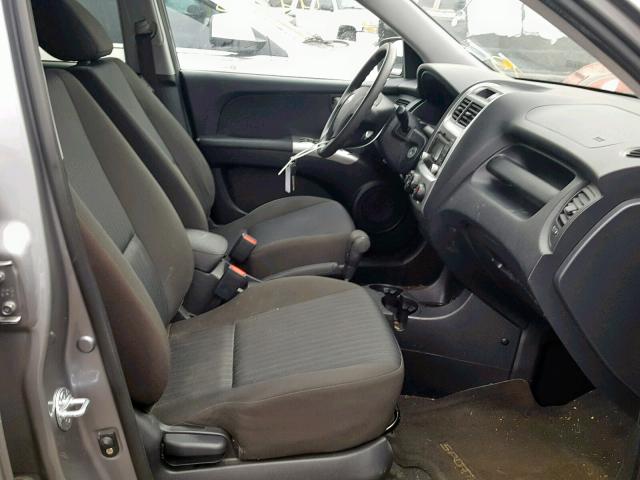 KNDJE723497563546 - 2009 KIA SPORTAGE L GRAY photo 5