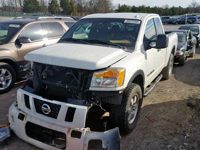 1N6BA0CCXBN313863 - 2011 NISSAN TITAN S WHITE photo 2