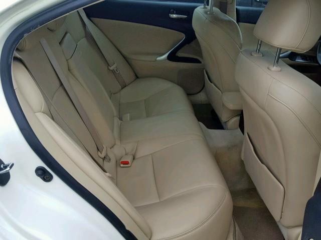 JTHBK262965008213 - 2006 LEXUS IS 250 WHITE photo 6