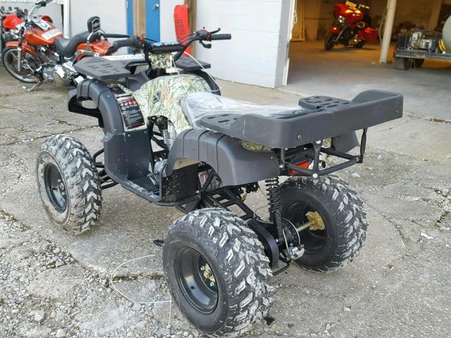 L5NABMTUXH1016481 - 2017 ATV FOUR WHEEL GREEN photo 3