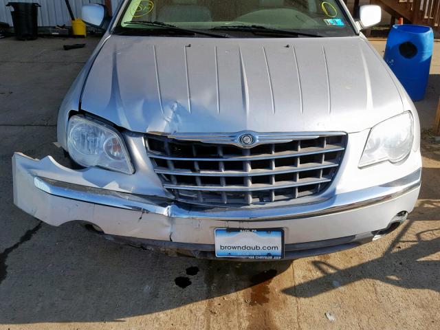 2A8GF68X37R224521 - 2007 CHRYSLER PACIFICA T SILVER photo 9