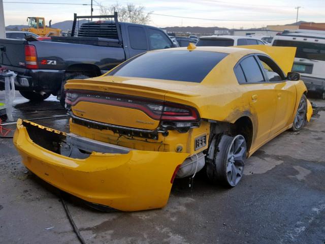 2C3CDXHGXHH642880 - 2017 DODGE CHARGER SX YELLOW photo 4