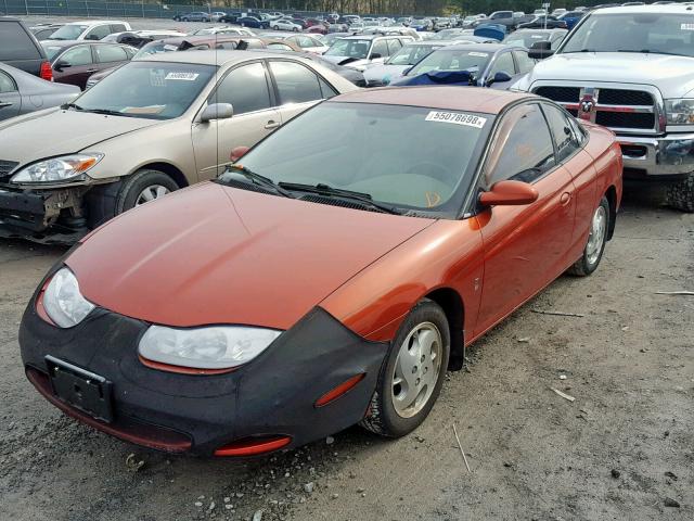 1G8ZR12742Z220845 - 2002 SATURN SC2 ORANGE photo 2