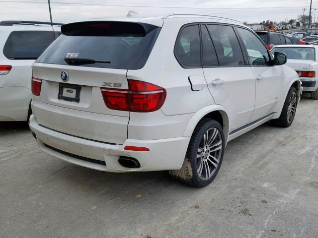 5UXZV8C59D0C15706 - 2013 BMW X5 XDRIVE5 WHITE photo 4