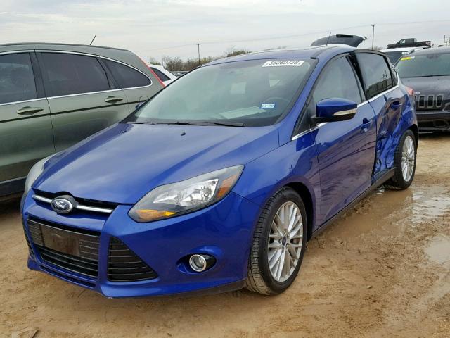 1FADP3N28EL357432 - 2014 FORD FOCUS TITA BLUE photo 2