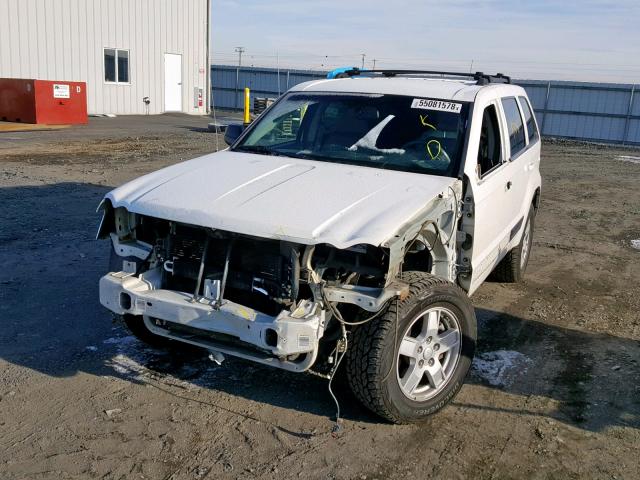 1J4GR48K76C334898 - 2006 JEEP GRAND CHER WHITE photo 2