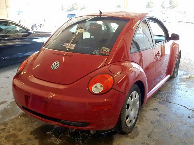 3VWPG3AG7AM017185 - 2010 VOLKSWAGEN NEW BEETLE RED photo 4