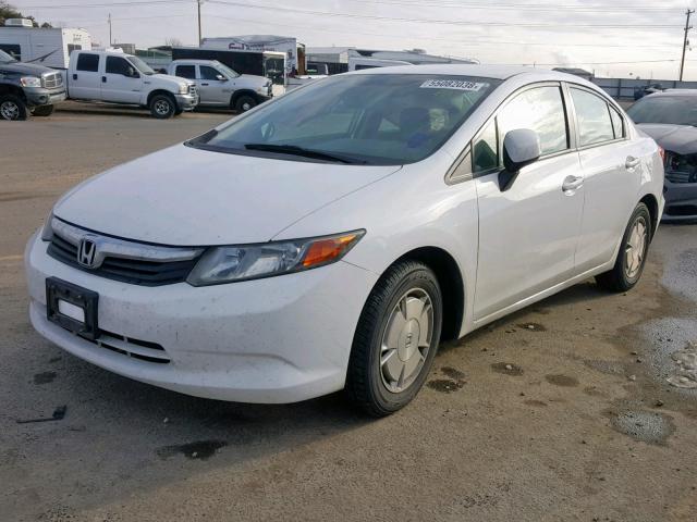 2HGFB2F60CH322845 - 2012 HONDA CIVIC HF WHITE photo 2