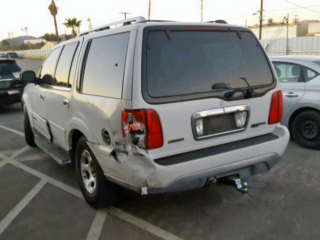 5LMEU27A4YLJ18124 - 2000 LINCOLN NAVIGATOR Ақ фото 3