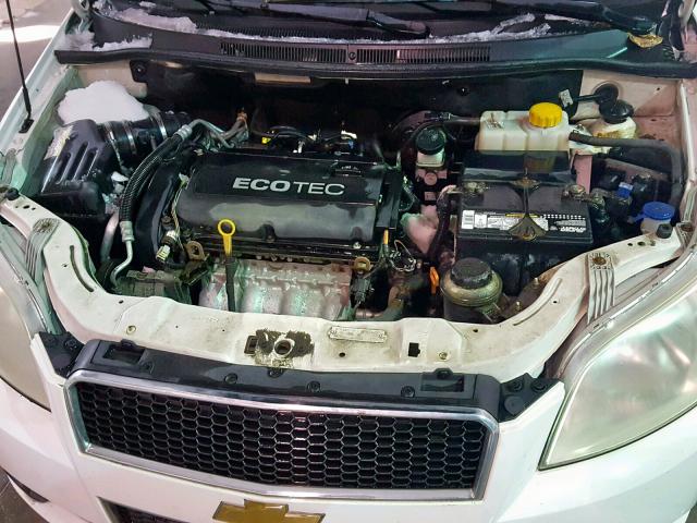 KL1TD66E29B396481 - 2009 CHEVROLET AVEO LS WHITE photo 7