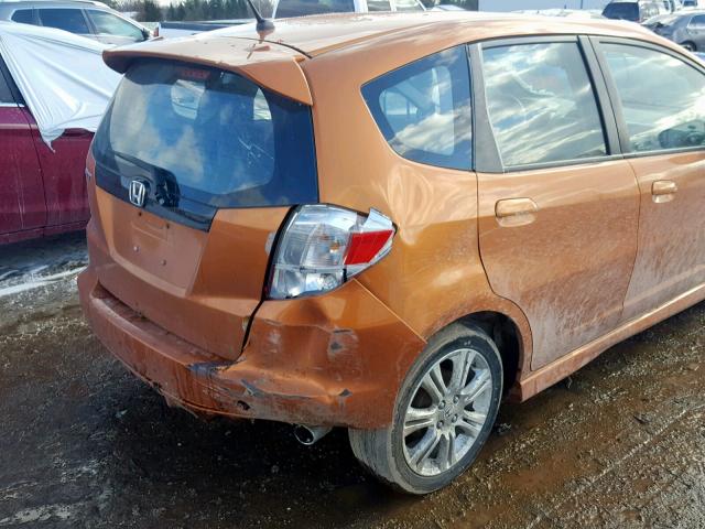 JHMGE88479S025760 - 2009 HONDA FIT SPORT ORANGE photo 9