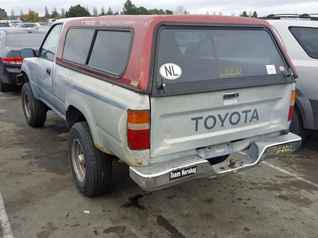 JT4RN01P7K4001162 - 1989 TOYOTA PICKUP 1/2 SILVER photo 3