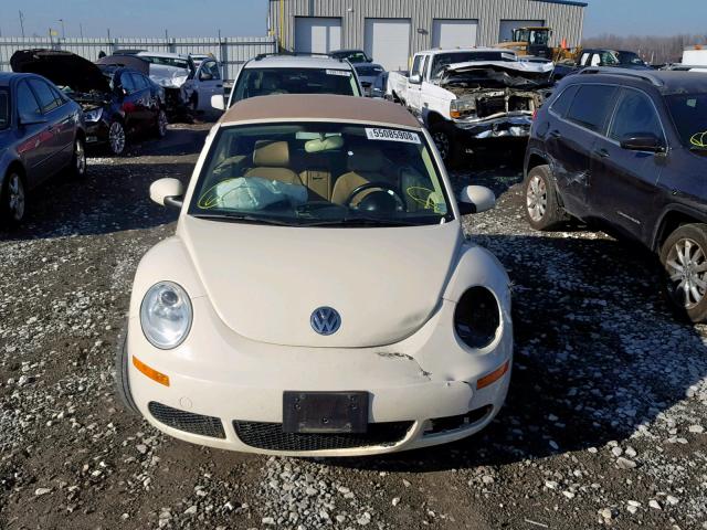 3VWRF31Y69M409672 - 2009 VOLKSWAGEN NEW BEETLE CREAM photo 9