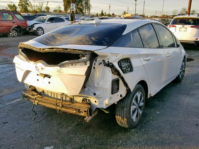 JTDKARFPXH3005330 - 2017 TOYOTA PRIUS PRIM თეთრი ფოტო 4