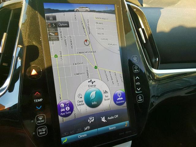 JTDKARFPXH3005330 - 2017 TOYOTA PRIUS PRIM თეთრი ფოტო 9