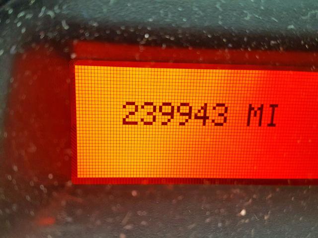 2G2WP522151162091 - 2005 PONTIAC GRAND PRIX GOLD photo 8