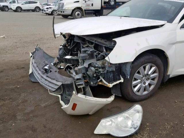 1C3LC46D59N567296 - 2009 CHRYSLER SEBRING LX WHITE photo 9