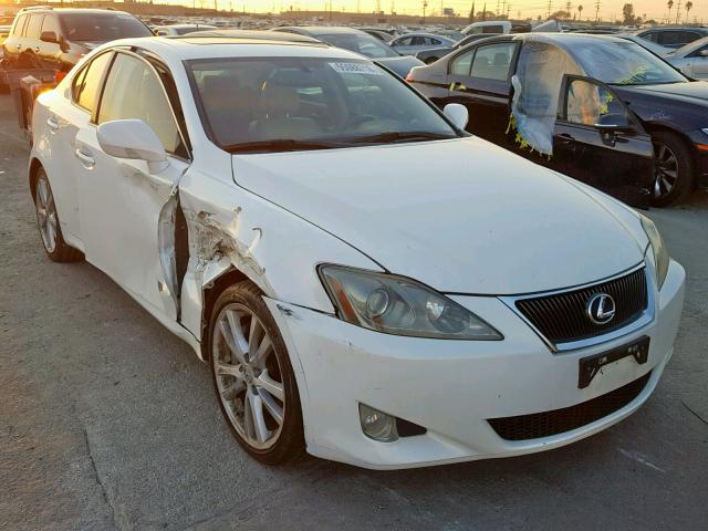 JTHBE262962005773 - 2006 LEXUS IS 350 WHITE photo 1