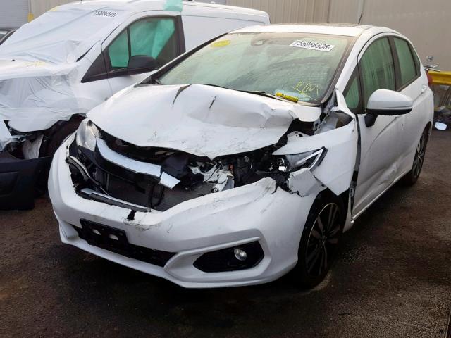 3HGGK5H86JM723870 - 2018 HONDA FIT EX WHITE photo 2