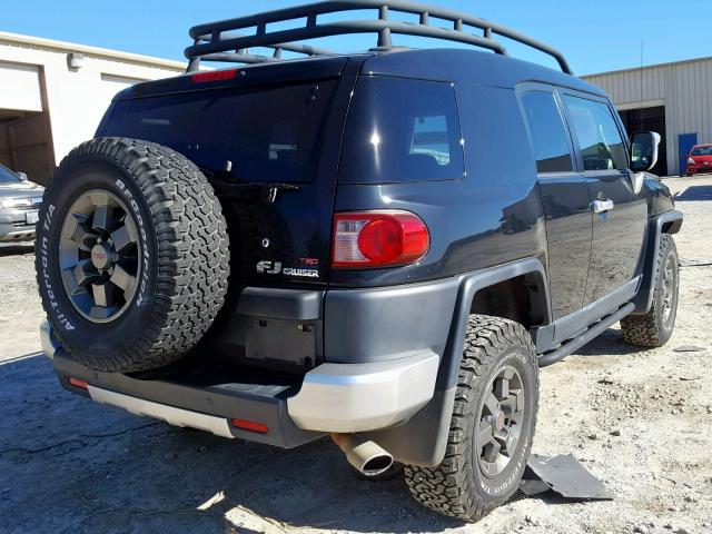 JTEBU11F070057987 - 2007 TOYOTA FJ CRUISER BLACK photo 4