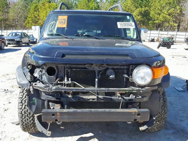 JTEBU11F070057987 - 2007 TOYOTA FJ CRUISER BLACK photo 9