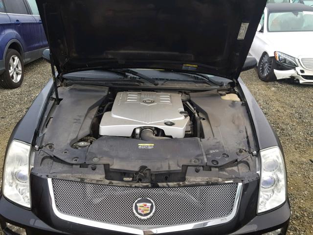 1G6DW677660212998 - 2006 CADILLAC STS BLACK photo 7