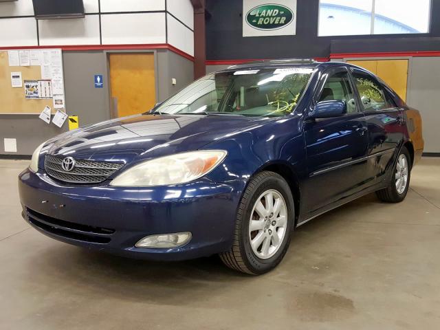 4T1BF30K43U056378 - 2003 TOYOTA CAMRY LE BLUE photo 2