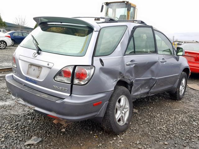 JTJHF10U620239871 - 2002 LEXUS RX 300 GRAY photo 4