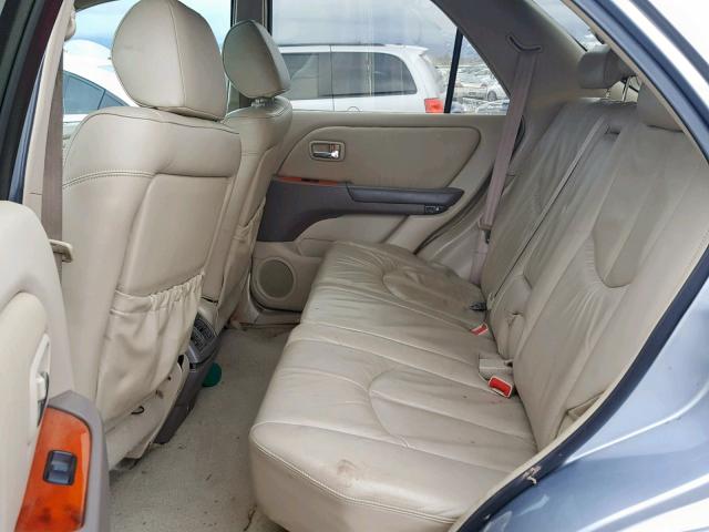 JTJHF10U620239871 - 2002 LEXUS RX 300 GRAY photo 6