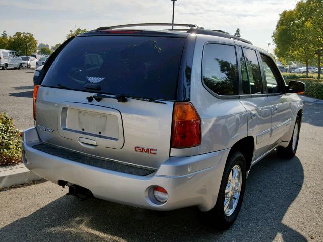 1GKDS13S542403694 - 2004 GMC ENVOY SILVER photo 4