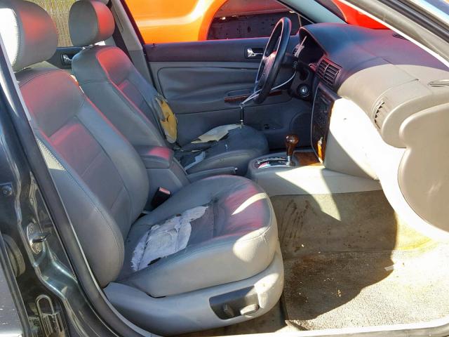 WVWRH63B24P106009 - 2004 VOLKSWAGEN PASSAT GLX 石墨色 照片 5