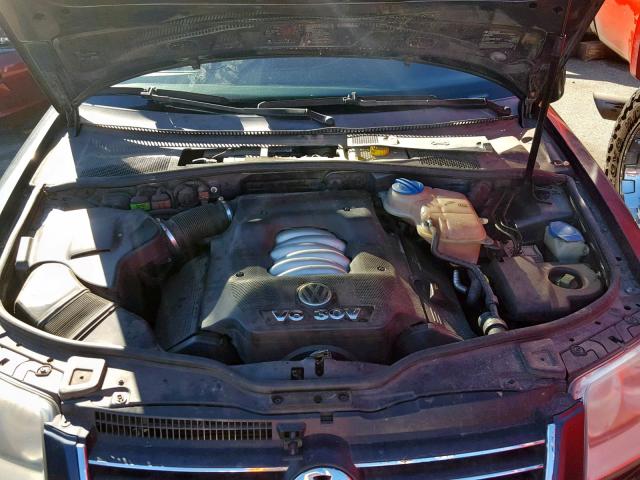 WVWRH63B24P106009 - 2004 VOLKSWAGEN PASSAT GLX 石墨色 照片 7