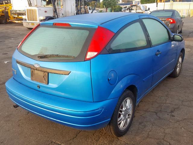 1FAHP31N47W145386 - 2007 FORD FOCUS ZX3 BLUE photo 4