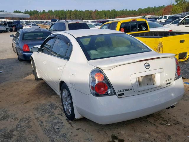 1N4AL11E06C242103 - 2006 NISSAN ALTIMA S WHITE photo 3