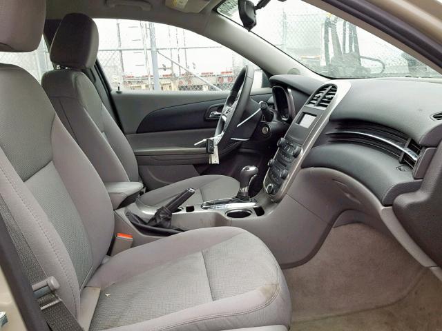 1G11B5SL6FF216243 - 2015 CHEVROLET MALIBU LS 金色 照片 5