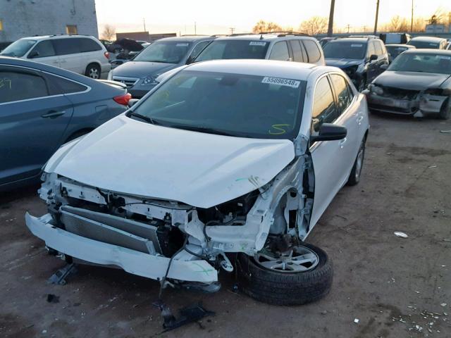 1G11B5SLXFF347045 - 2015 CHEVROLET MALIBU LS 白色 照片 2