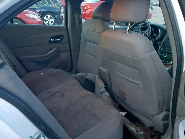 1G11B5SLXFF347045 - 2015 CHEVROLET MALIBU LS 白色 照片 6