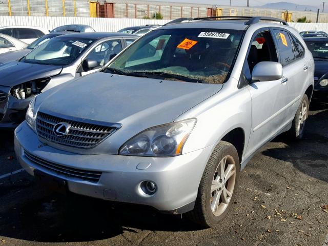 JTJGW31U982008742 - 2008 LEXUS RX 400H SILVER photo 2