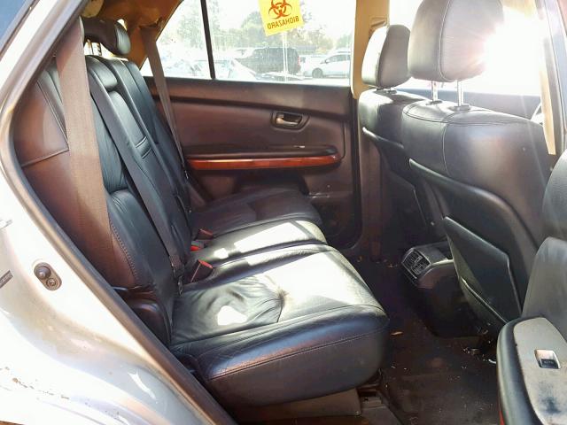 JTJGW31U982008742 - 2008 LEXUS RX 400H SILVER photo 6