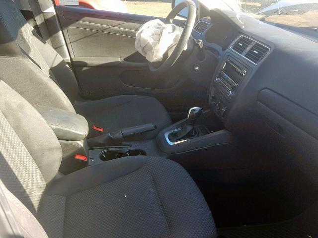 3VW2K7AJ9DM290385 - 2013 VOLKSWAGEN JETTA BASE WHITE photo 5