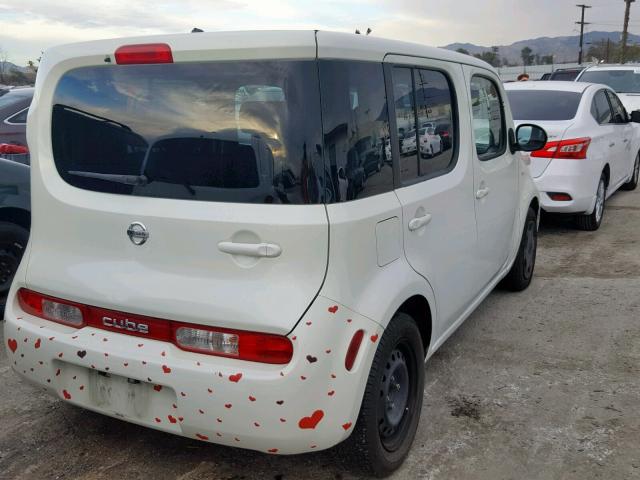 JN8AZ2KR9BT210703 - 2011 NISSAN CUBE BASE WHITE photo 4