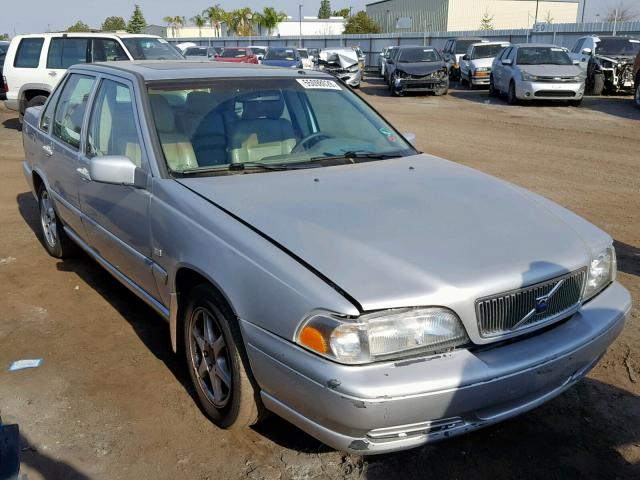 YV1LS61J4Y2637131 - 2000 VOLVO S70 BASE SILVER photo 1