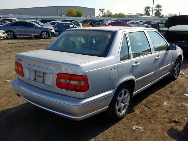 YV1LS61J4Y2637131 - 2000 VOLVO S70 BASE SILVER photo 4