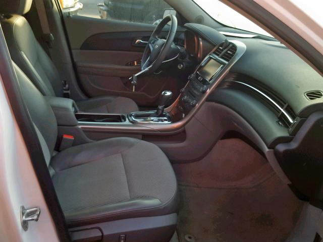 1G11D5SR6DF157545 - 2013 CHEVROLET MALIBU 1LT WHITE photo 5