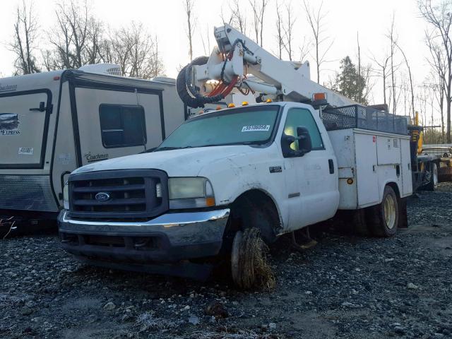 1FDAF56P34EB61841 - 2004 FORD F550 SUPER WHITE photo 2