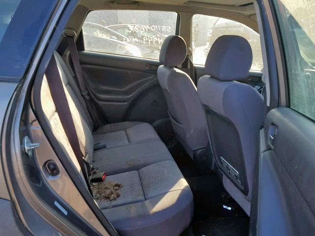 5Y2SM62844Z438122 - 2004 PONTIAC VIBE SILVER photo 6