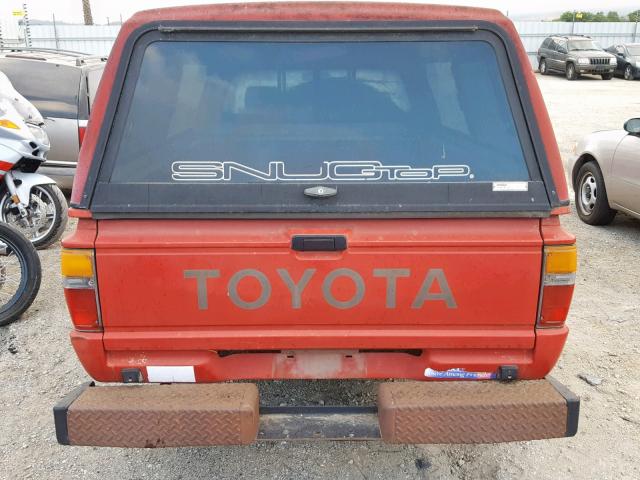 JT4RN55D2G0181162 - 1986 TOYOTA PICKUP 1/2 RED photo 9