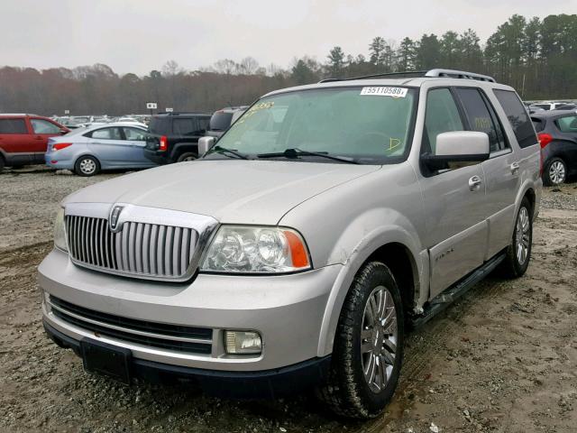 5LMFU27596LJ14428 - 2006 LINCOLN NAVIGATOR 灰色 照片 2