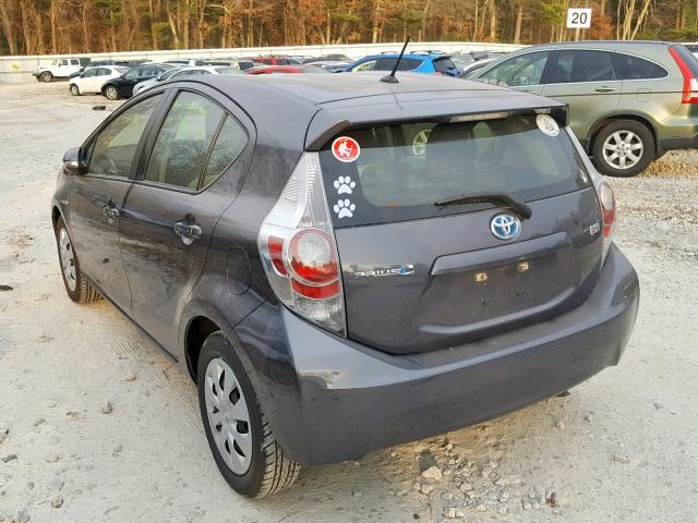 JTDKDTB36E1066043 - 2014 TOYOTA PRIUS C GRAY photo 3